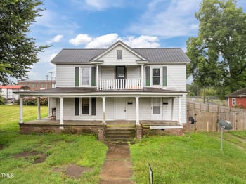 112 Tucker St, Burlington, NC 27215