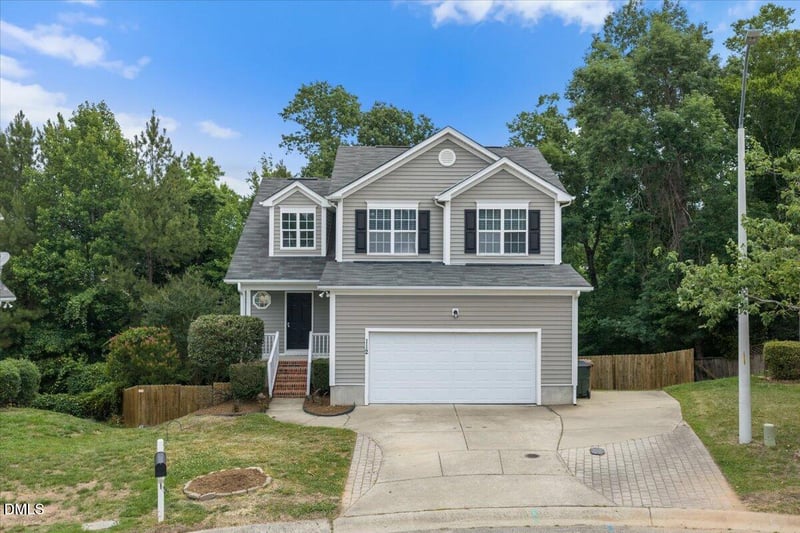 112 Tyler Gate Ln, Holly Springs, NC 27540