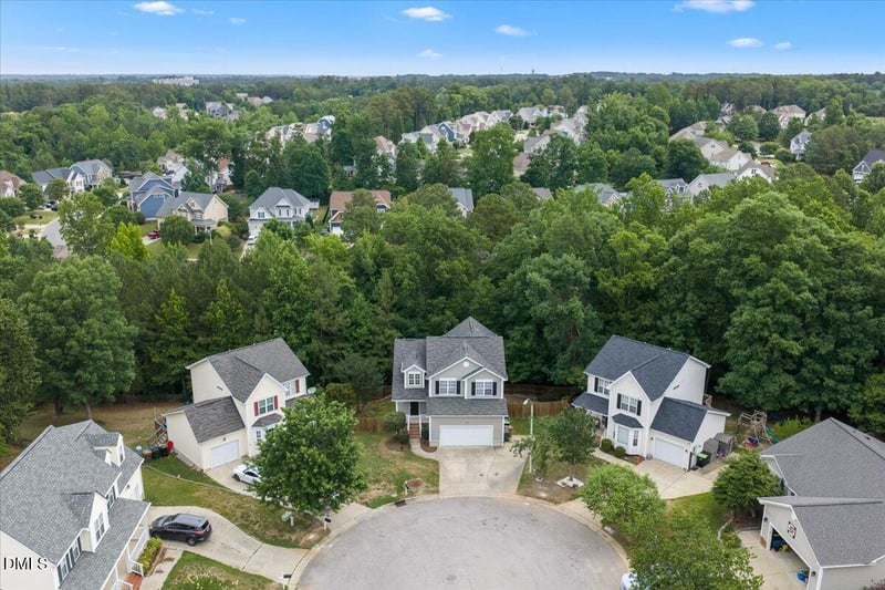 112 Tyler Gate Ln, Holly Springs, NC 27540