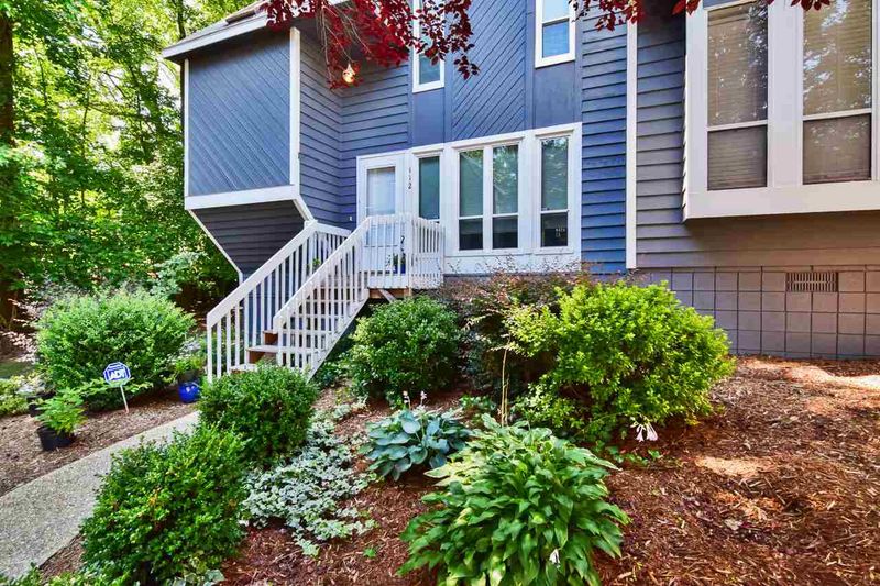 112 Virginia Pl, Cary, NC 27513