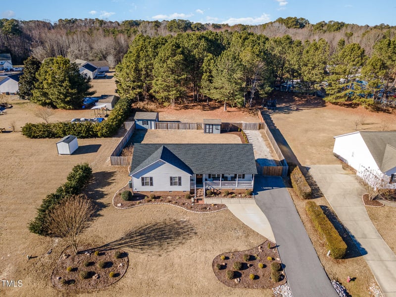 112 Wagon Trl, Willow Springs, NC 27592