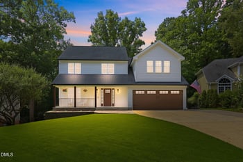 112 Waterfall Ct, Cary, NC 27513