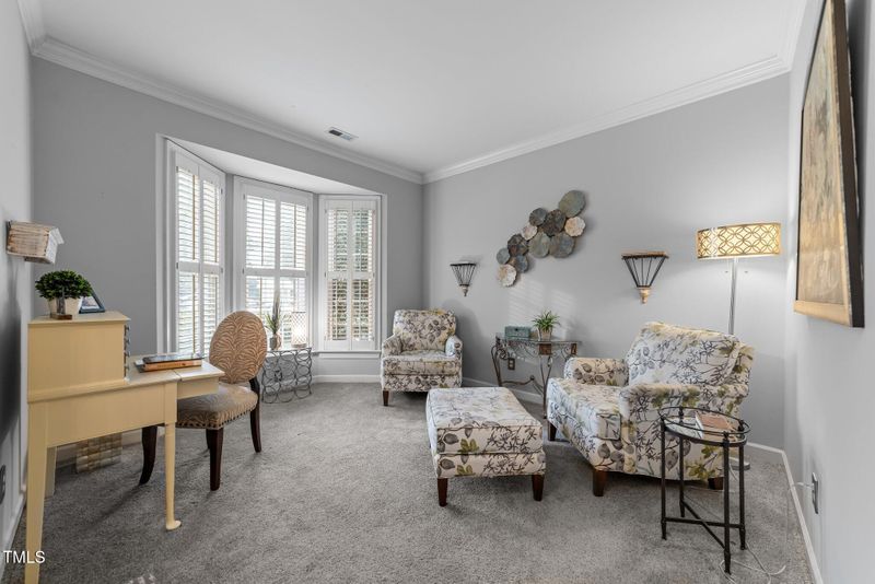 112 White Lake Ct, Cary, NC 27519