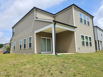 112 Wilbur Lake Dr, Fuquay Varina, NC 27526