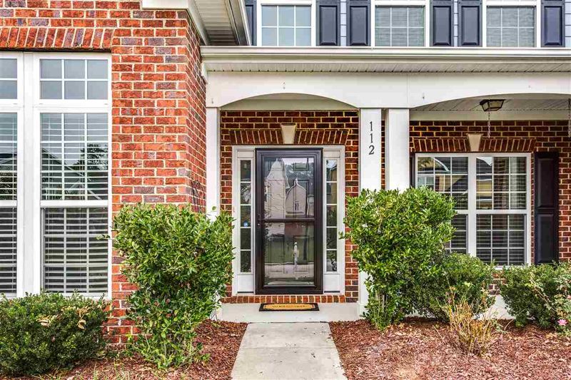 112 Windrush Ln, Durham, NC 27703