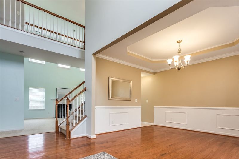 112 Windrush Ln, Durham, NC 27703