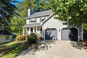 112 Wood Hollow Dr, Cary, NC 27513