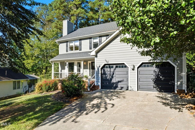112 Wood Hollow Dr, Cary, NC 27513