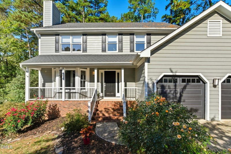 112 Wood Hollow Dr, Cary, NC 27513