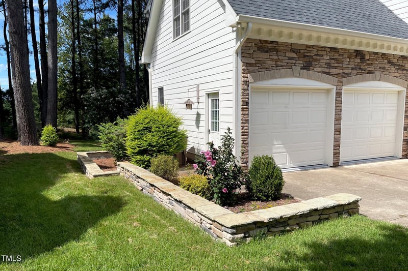 1120 Colonial Club Rd, Wake Forest, NC 27587