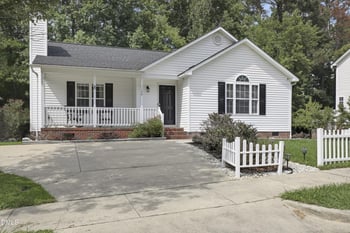 1120 Curtiss Dr, Garner, NC 27529