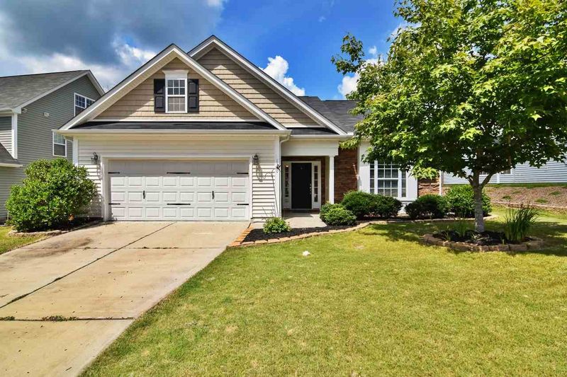 1120 Dexter Ridge Dr, Holly Springs, NC 27540
