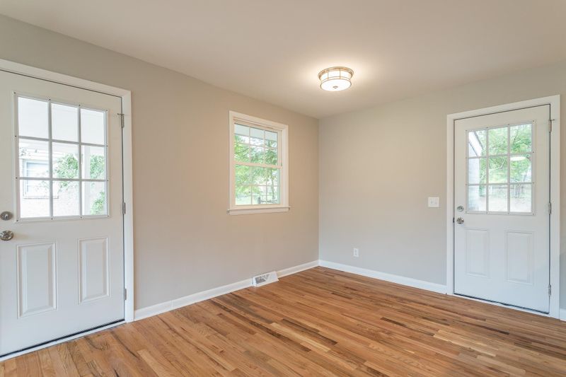 1120 Fiske St, Durham, NC 27703