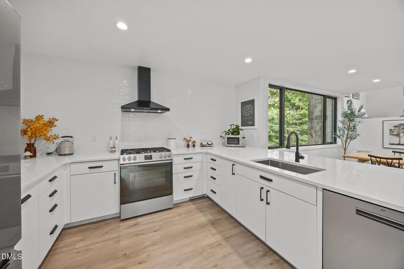 1120 Four Wheel Dr, Wake Forest, NC 27587