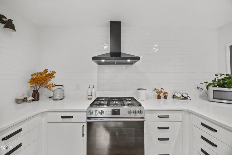 1120 Four Wheel Dr, Wake Forest, NC 27587