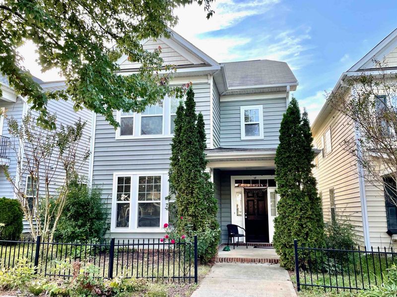1120 Ileagnes Dr, Raleigh, NC 27603