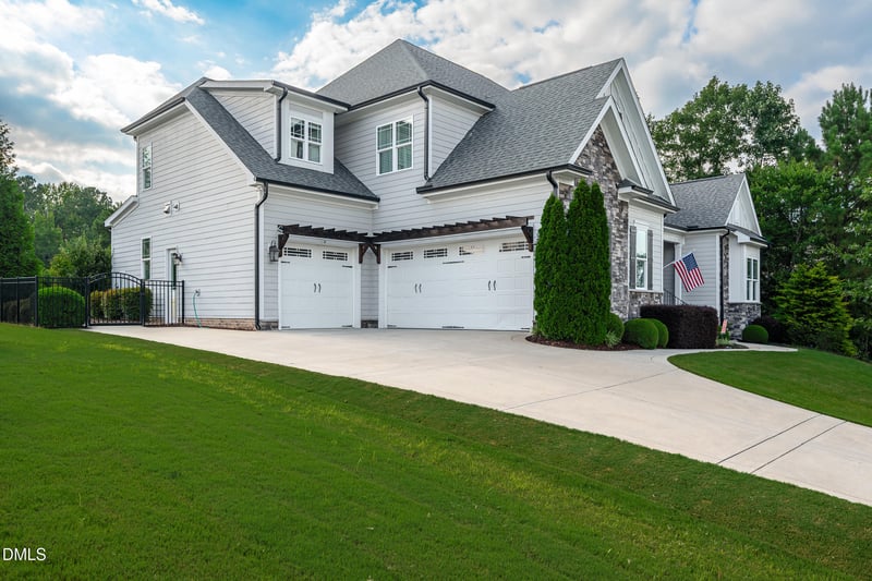 1120 Mackinaw Dr, Wake Forest, NC 27587