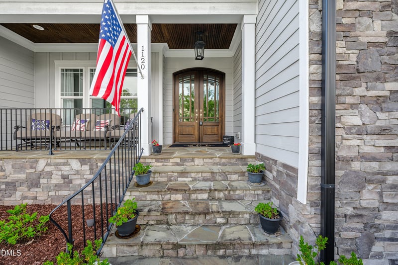 1120 Mackinaw Dr, Wake Forest, NC 27587