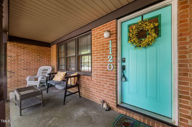 1120 Oak Dr, Durham, NC 27712