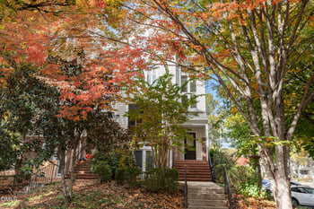 1120 Parkridge Ln #102, Raleigh, NC 27605