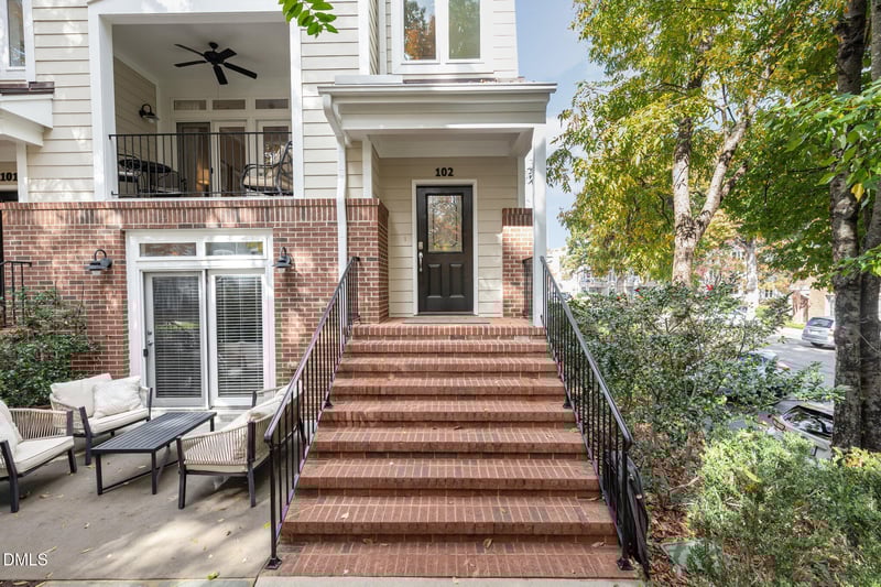 1120 Parkridge Ln #102, Raleigh, NC 27605