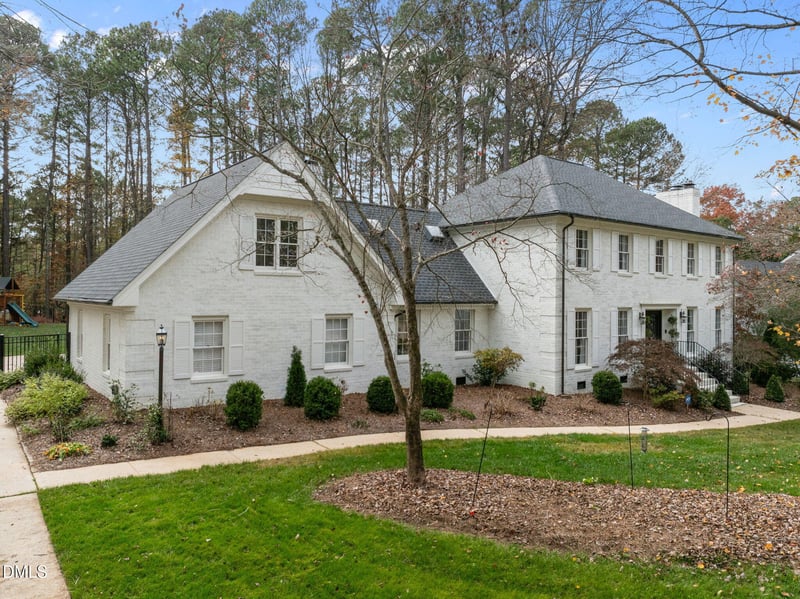 1120 Queensferry Rd, Cary, NC 27511