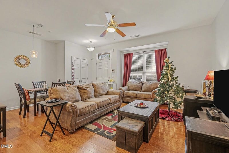 1120 Renewal Pl #101, Raleigh, NC 27603