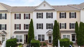 1120 Renewal Pl, Raleigh, NC 27603