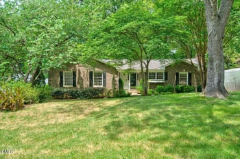 1120 Whippoorwill Ln, Raleigh, NC 27609