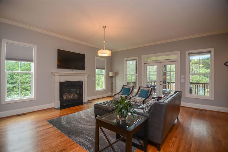 11201 Oak Stone Ct, Raleigh, NC 27614