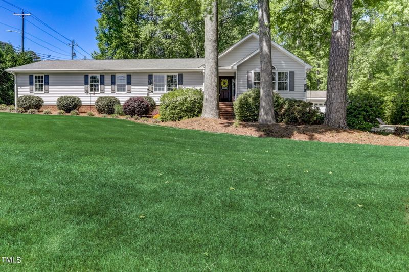 11201 Sedgefield Dr, Raleigh, NC 27613