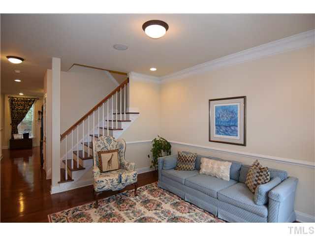 11204 Maplecroft Ct, Raleigh, NC 27617