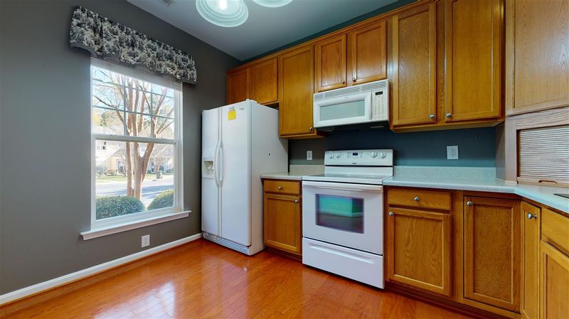 11208 Lofty Heights Pl, Raleigh, NC 27614