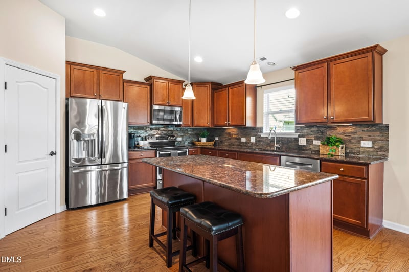 1121 Arden Trace Ct, Fuquay Varina, NC 27526