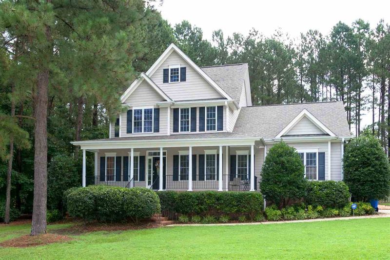 1121 Broadhaven Dr, Raleigh, NC 27603