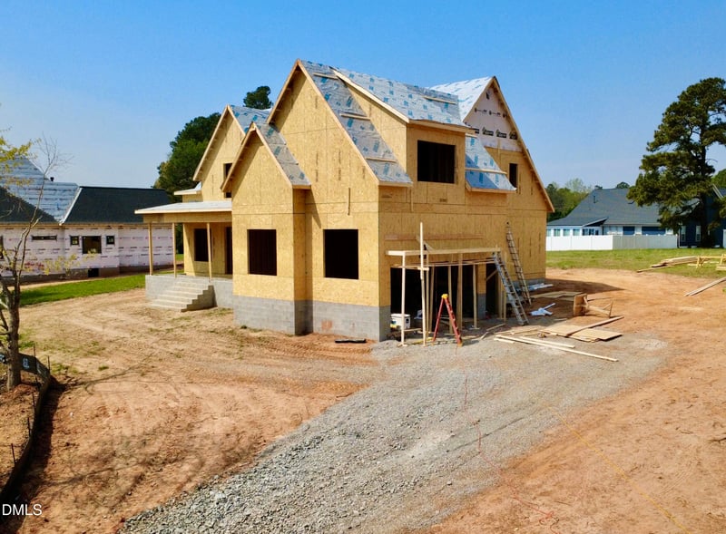 1121 Dovefield Ln, Youngsville, NC 27596