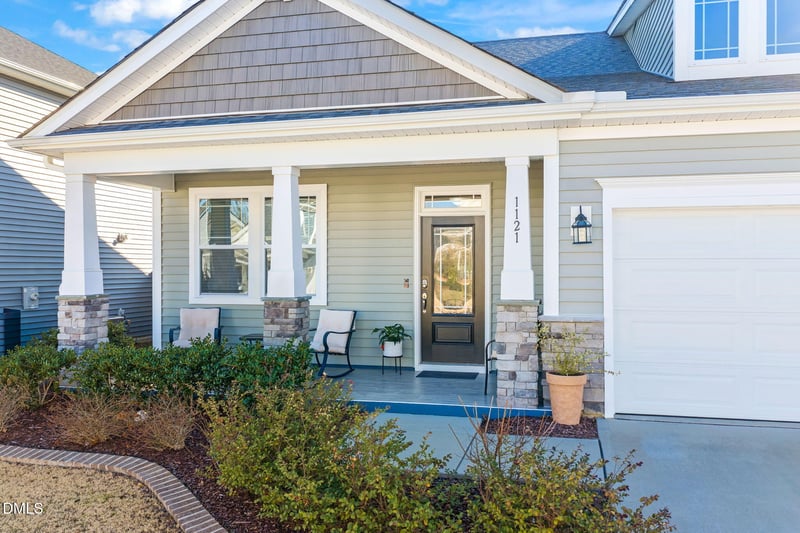 1121 Garrow Dr, Holly Springs, NC 27540
