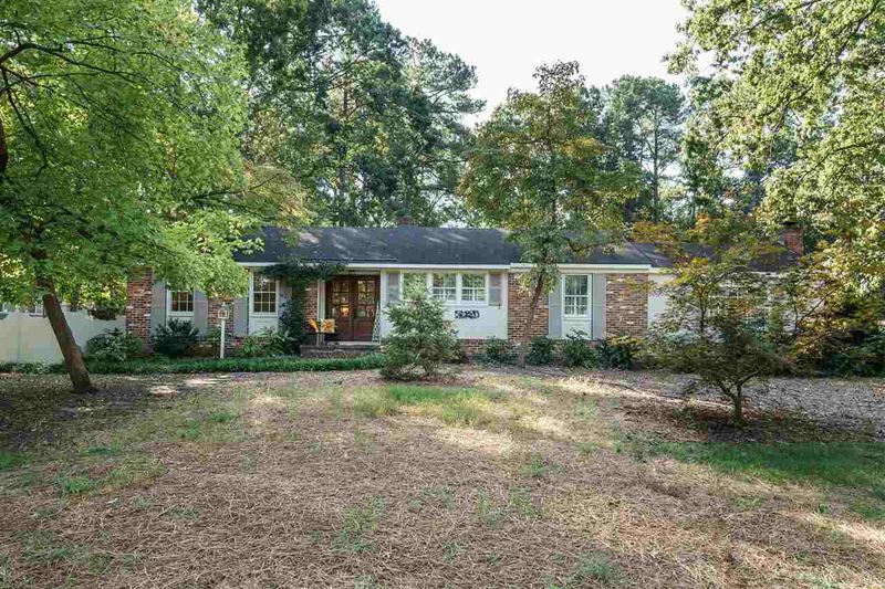 1121 Gunnison Pl, Raleigh, NC 27609