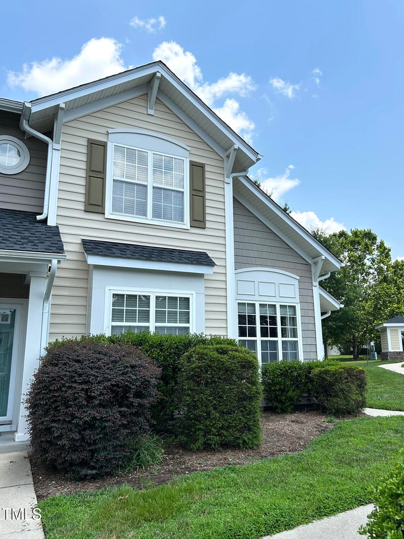 1121 Hamlet Park Dr, Morrisville, NC 27560