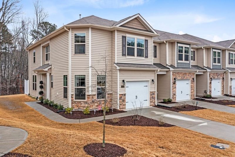 1121 Longitude Dr, Durham, NC 27713