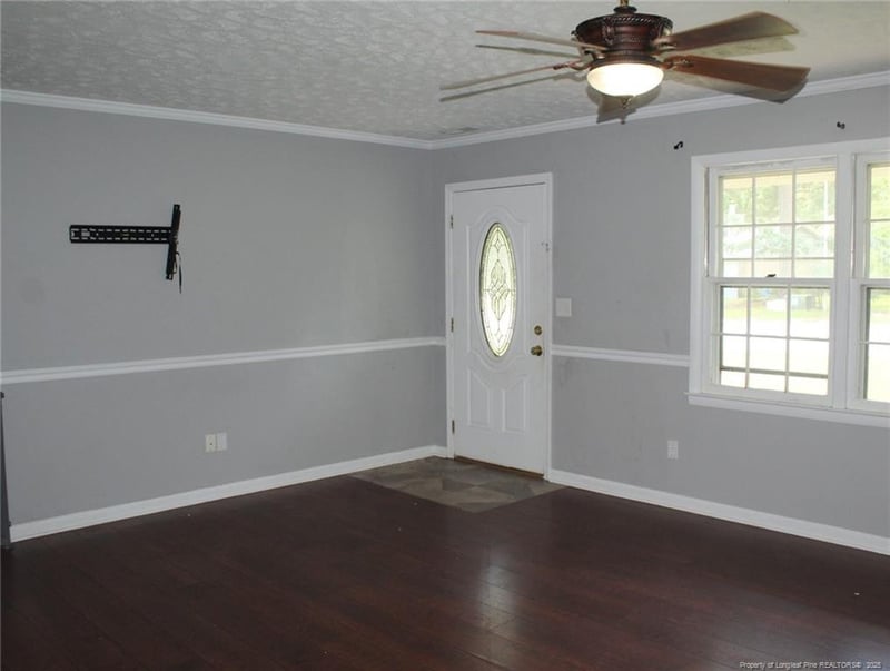 1121 Patrick Dr, Fayetteville, NC 28314