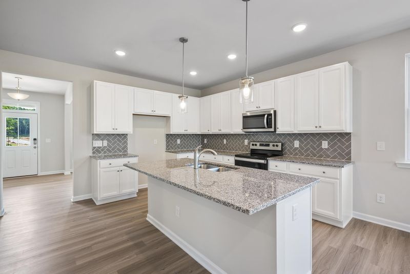 1121 Prewitt Ranch Dr, Holly Springs, NC 27540