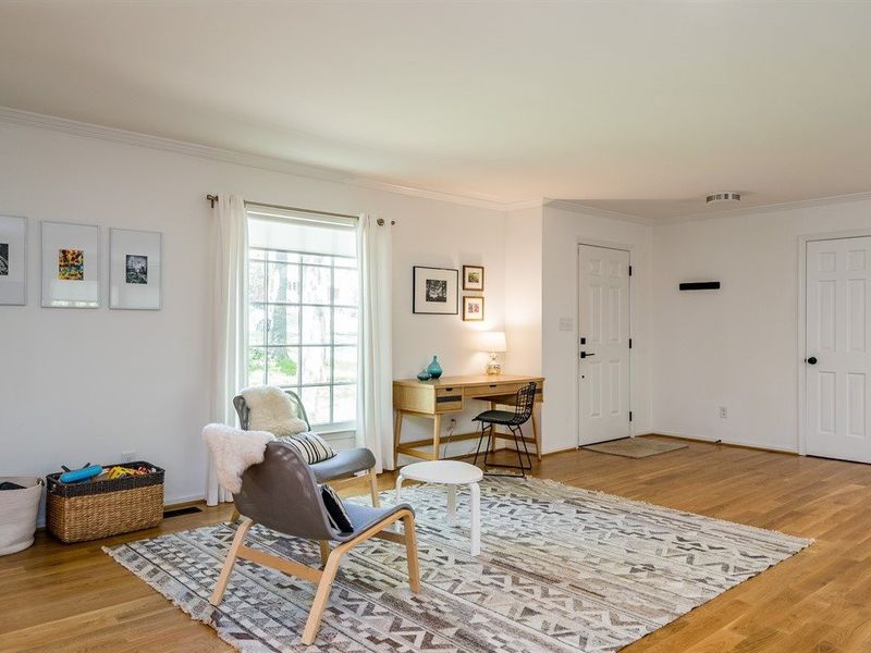 1121 Ralph Dr, Cary, NC 27511