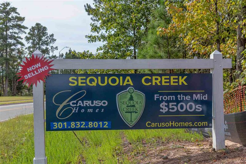 1121 Sequoia Creek Ln, Cary, NC 27519