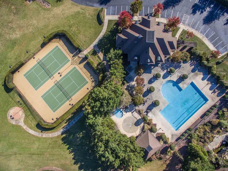 1121 Stone Kirk Dr, Raleigh, NC 27614