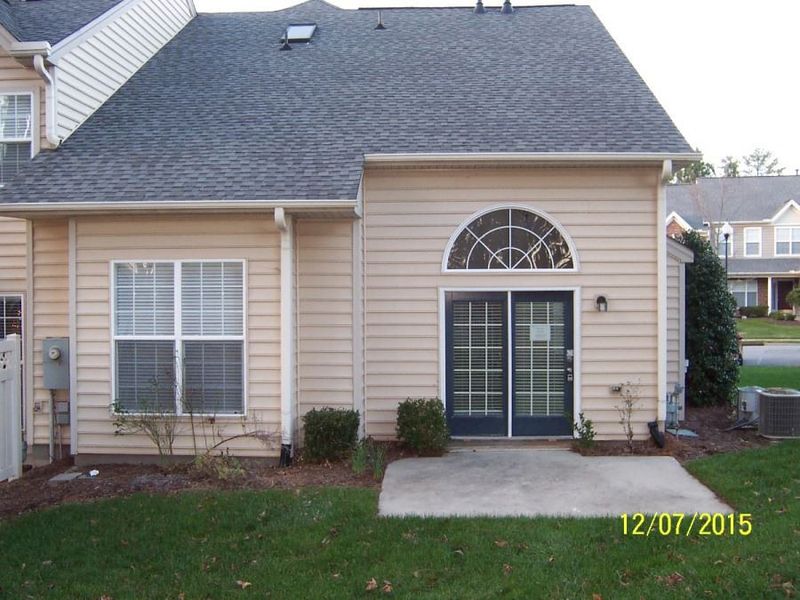 11211 Maplecroft Ct, Raleigh, NC 27617