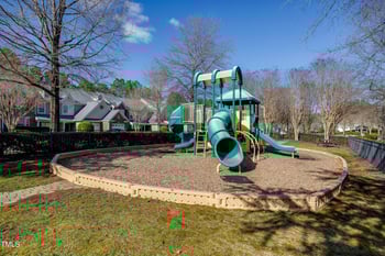 11213 Presidio Dr, Raleigh, NC 27617