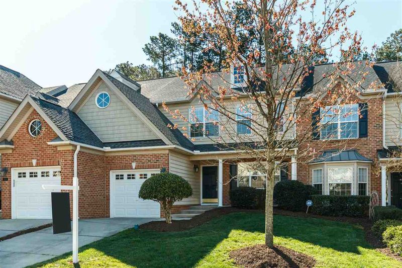 11215 Maplecroft Ct, Raleigh, NC 27617