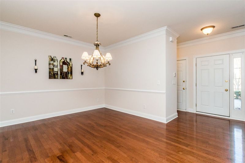 11217 Presidio Dr, Raleigh, NC 27617