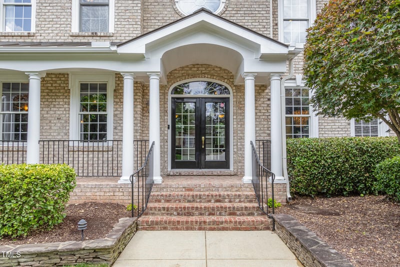 11218 Empire Lakes Dr, Raleigh, NC 27617